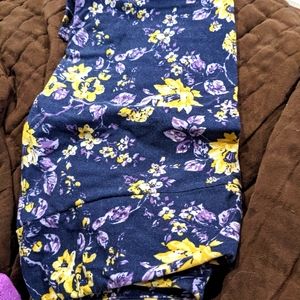 TC LuLaRoe leggings 2/$17 3/$23 4/$27